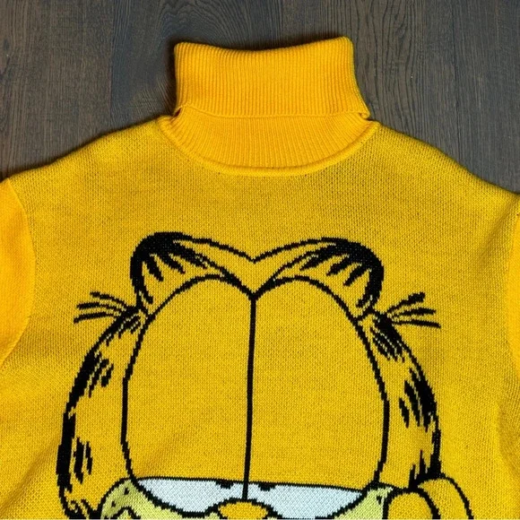 Garfield x fun Turtleneck Sweater Size M Streetwear Graphic Novelty Heavyweight - Picture 4 of 13